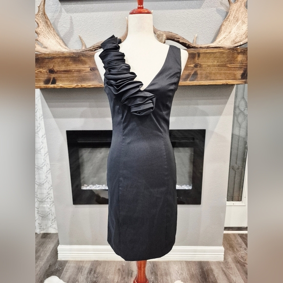 BETSY AND ADAMS Womens Dress Size 4 In  Elegant Black Ruffle Dress - Picture 1 of 7